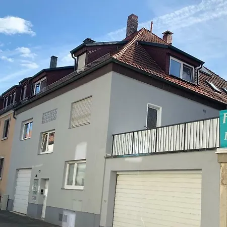 Schönes Apartment Terrasse 2P. Stadtnah Würzburg WLAN Exterior foto