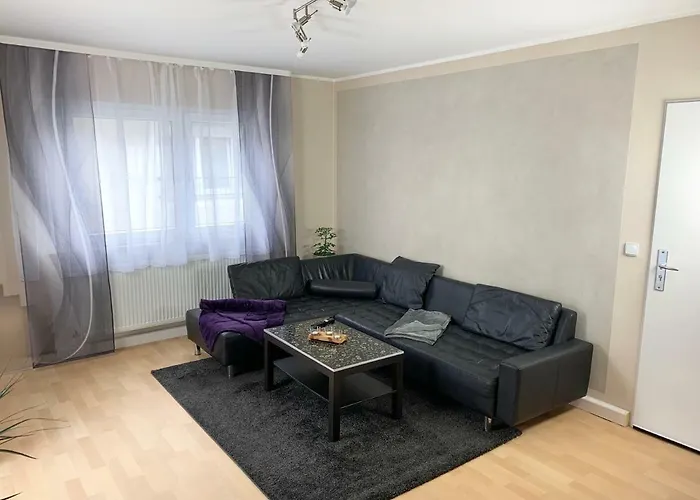 Schoenes Apartment Terrasse 2P. Stadtnah Wuerzburg Wlan