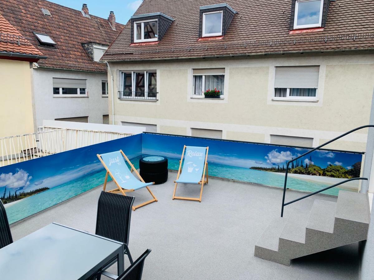 Schoenes Terrasse 2p. Stadtnah Wlan Apartment *